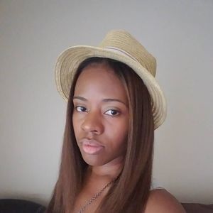 Meet your Posher, Cherese